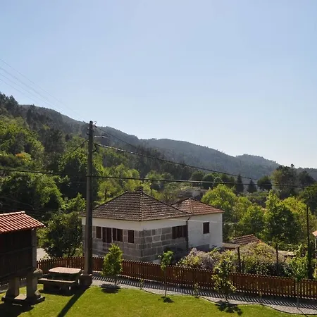 Cozy Family In Amazing Mountain With Piano Candemil (Porto)