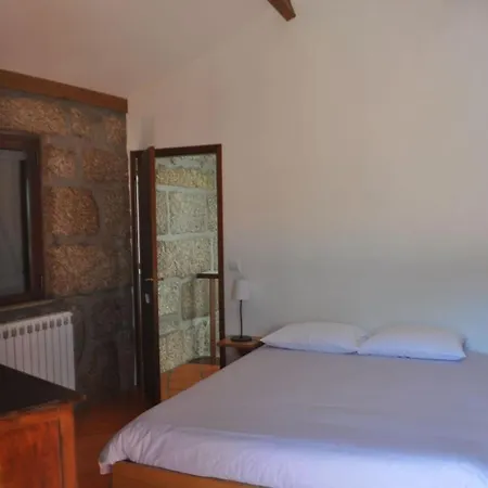Cozy Family In Amazing Mountain With Piano Candemil (Porto)
