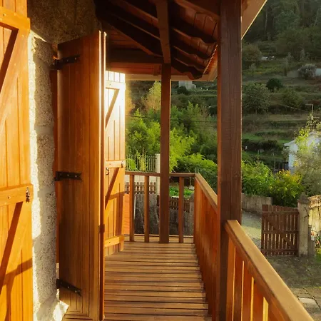 Cozy Family In Amazing Mountain With Piano * Candemil (Porto)