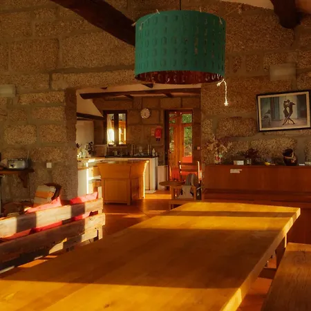 Cozy Family In Amazing Mountain With Piano * Candemil (Porto)