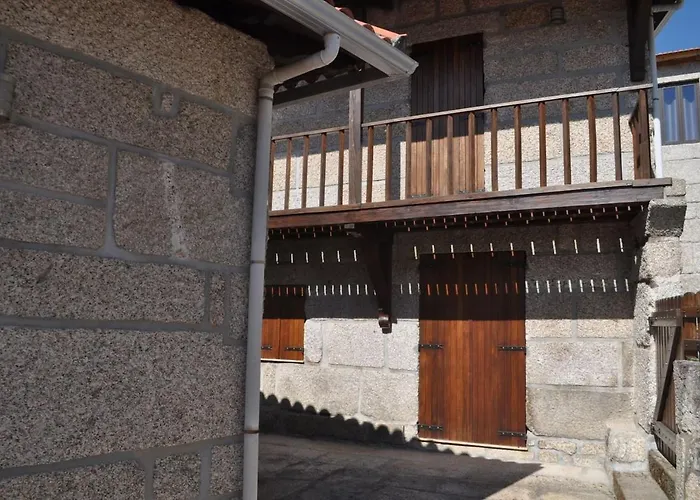 Cozy Family In Amazing Mountain With Piano Candemil (Porto)