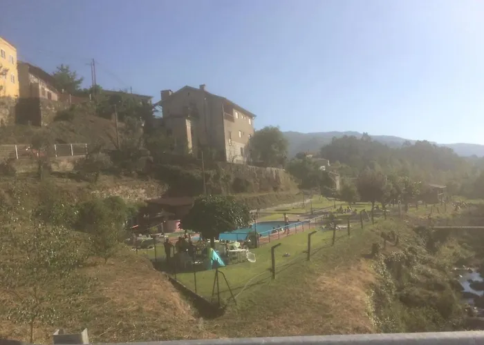 Cozy Family In Amazing Mountain With Piano Ferienhaus Candemil (Porto)
