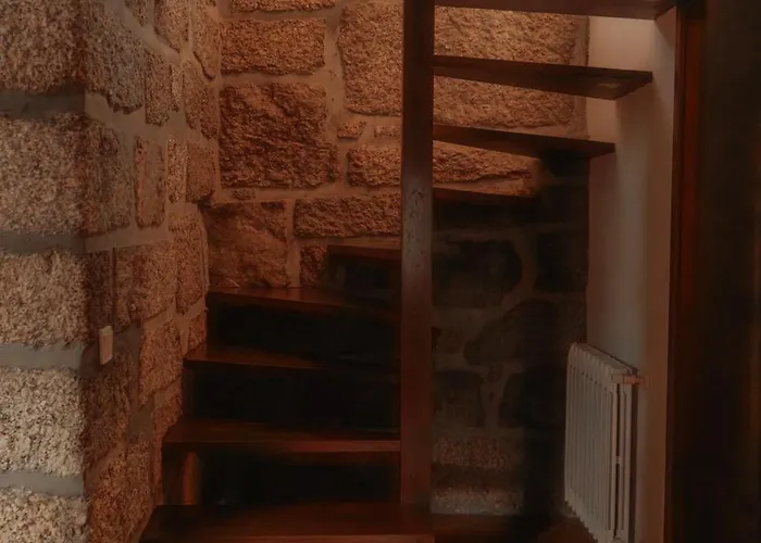 Cozy Family In Amazing Mountain With Piano Ferienhaus Candemil (Porto)