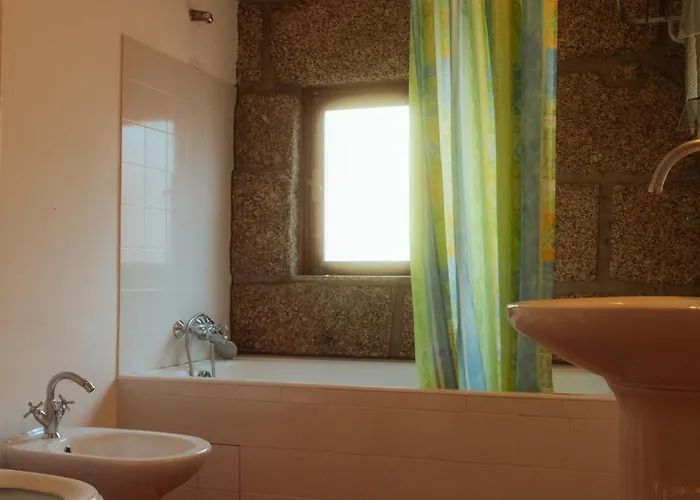 Cozy Family In Amazing Mountain With Piano Ferienhaus Candemil (Porto)