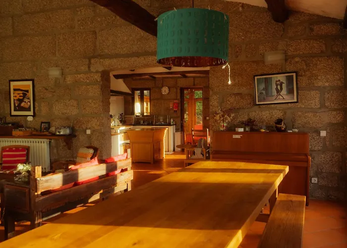 Cozy Family In Amazing Mountain With Piano * Candemil (Porto)