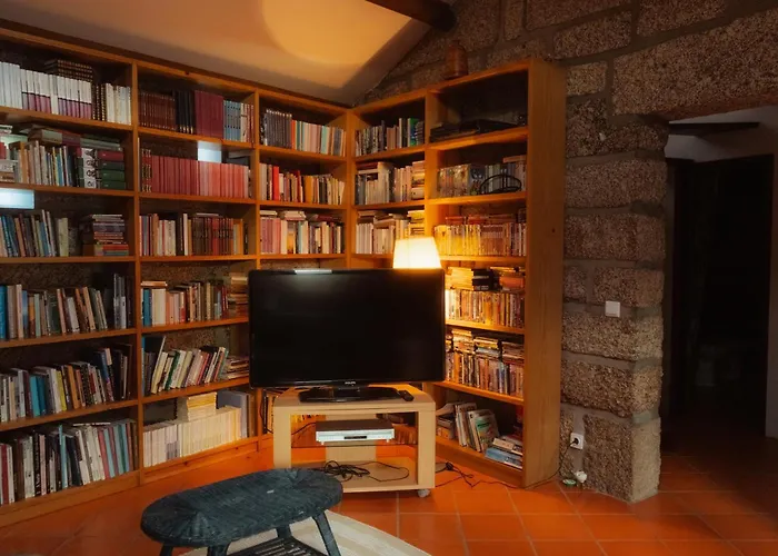 Cozy Family In Amazing Mountain With Piano * Candemil (Porto)